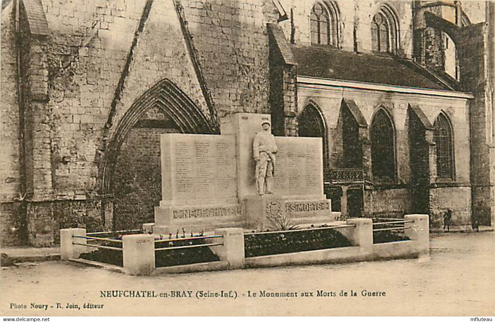 76* NEUFCHATEL EN BRAY  Monument Aux Morts       MA108,0840 - Neufchâtel En Bray