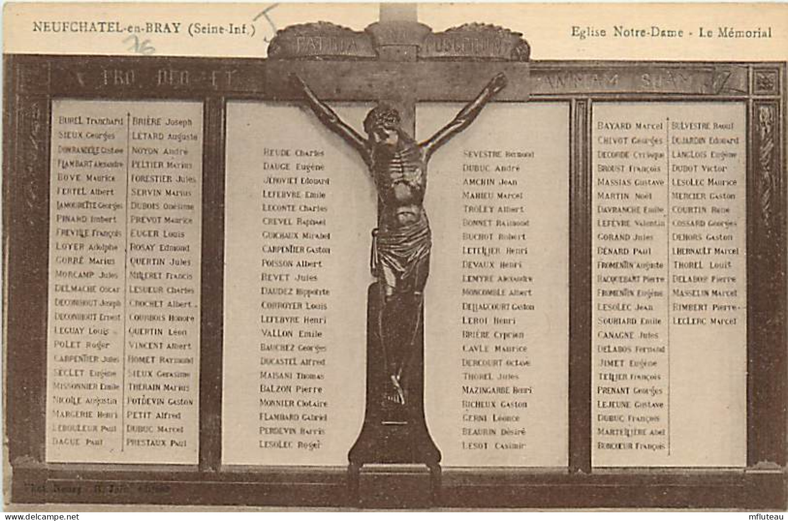 76* NEUFCHATEL EN BRAY  Eglise Notre Dame – Le Memorial      MA108,0802 - Neufchâtel En Bray