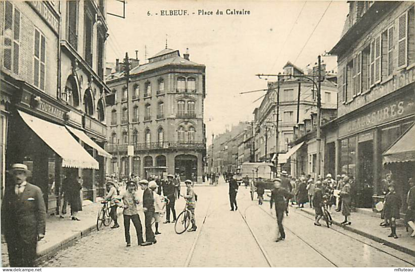 76* ELBEUF Place Du Calvaire      MA108,0702 - Elbeuf