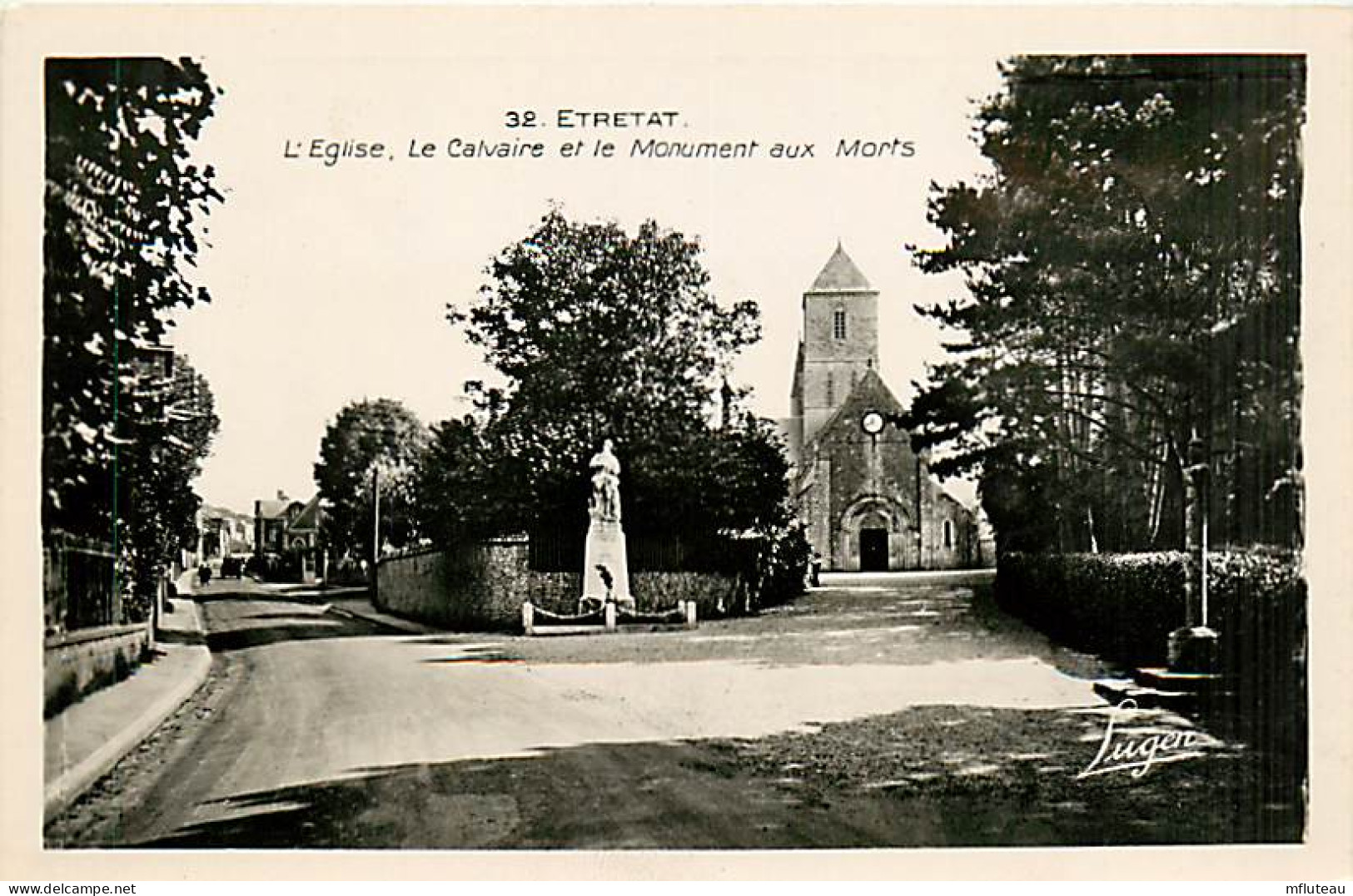 76* ETRETAT  Eglise – Calvaire – Monument Aux Morts     MA108,1227 - Etretat