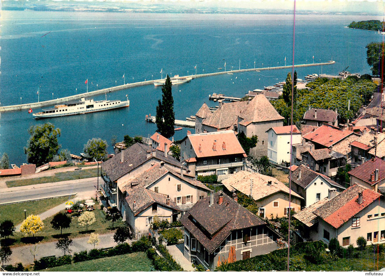 74* THONON LES BAINS  Le Port Et Le Lac  (CPSM 10x15cm)    RL18,1244 - Thonon-les-Bains