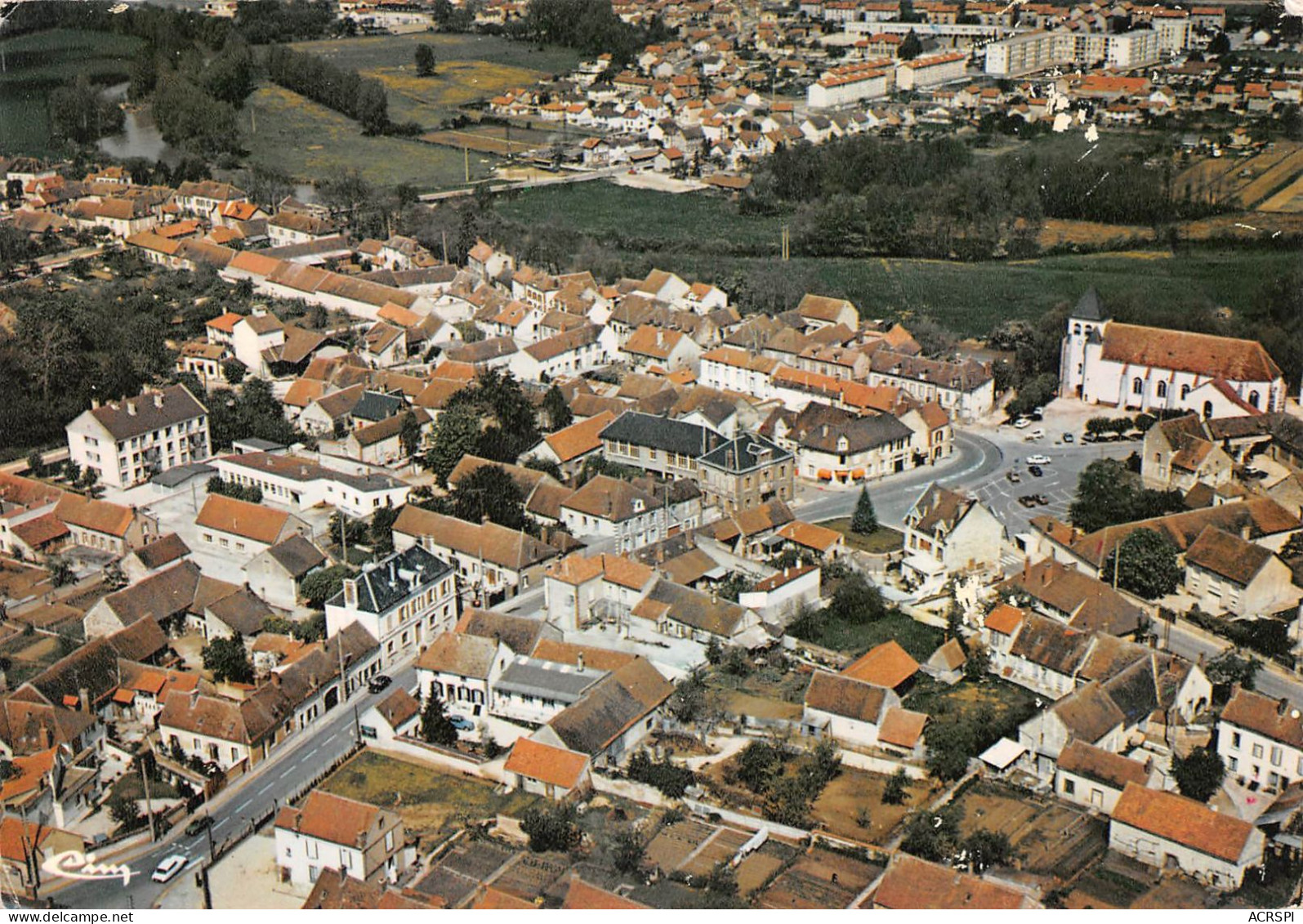 89  CHENY Vue  Panoramique Aérienne Générale   (scanR/V)   N° 54 \MR8005 - Cheny