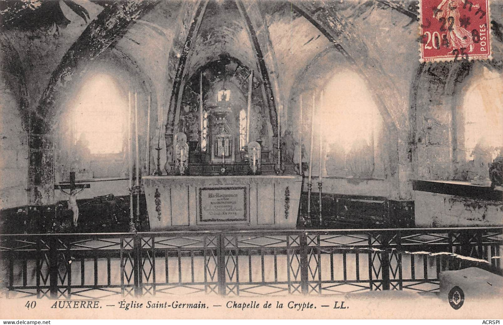 89 AUXERRE Chapelle De La  Crypte De L'église St Germain L'autel    (Scan R/V) N° 55 \MR8004 - Auxerre