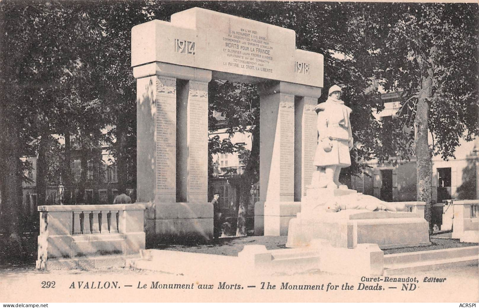 89 AVALLON   Le Monument Aux Morts  (Scan R/V) N° 22 \MR8004 - Avallon