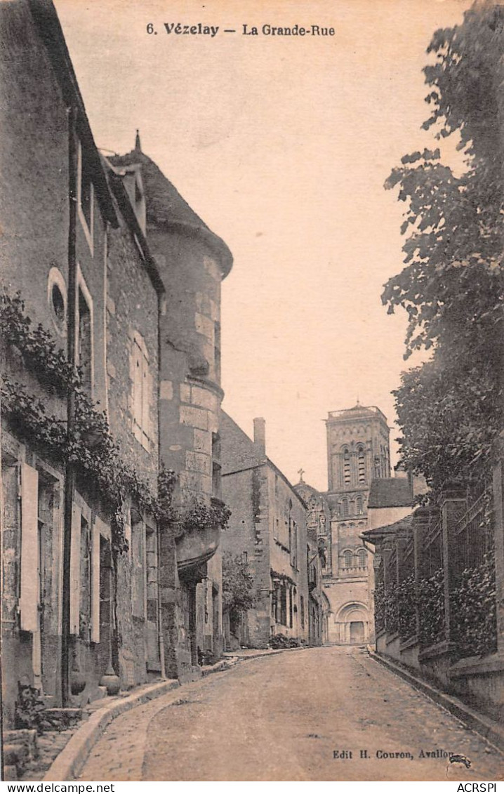 Vézelay La Grande Rue édition Couron (Scan R/V) N° 14 \MR8003 - Vezelay