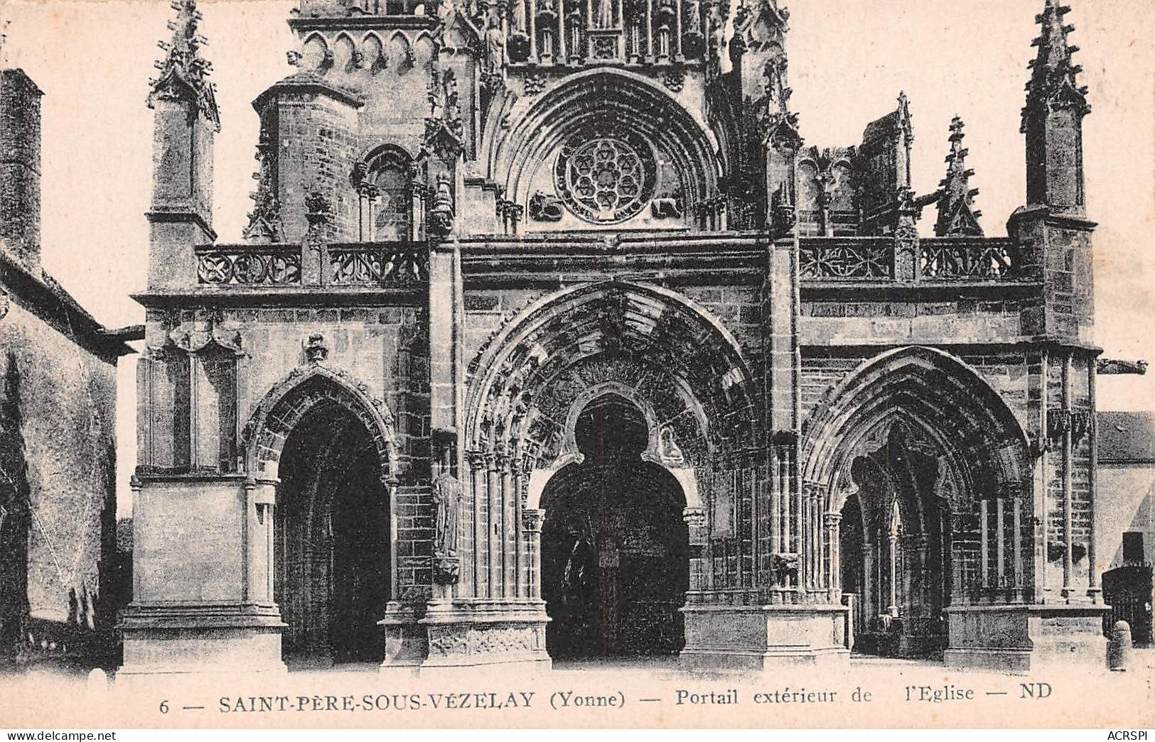 Saint-Père-sous-Vézelay   Portail Extérieur De L'église  (Scan R/V) N° 3 \MR8003 - Vezelay
