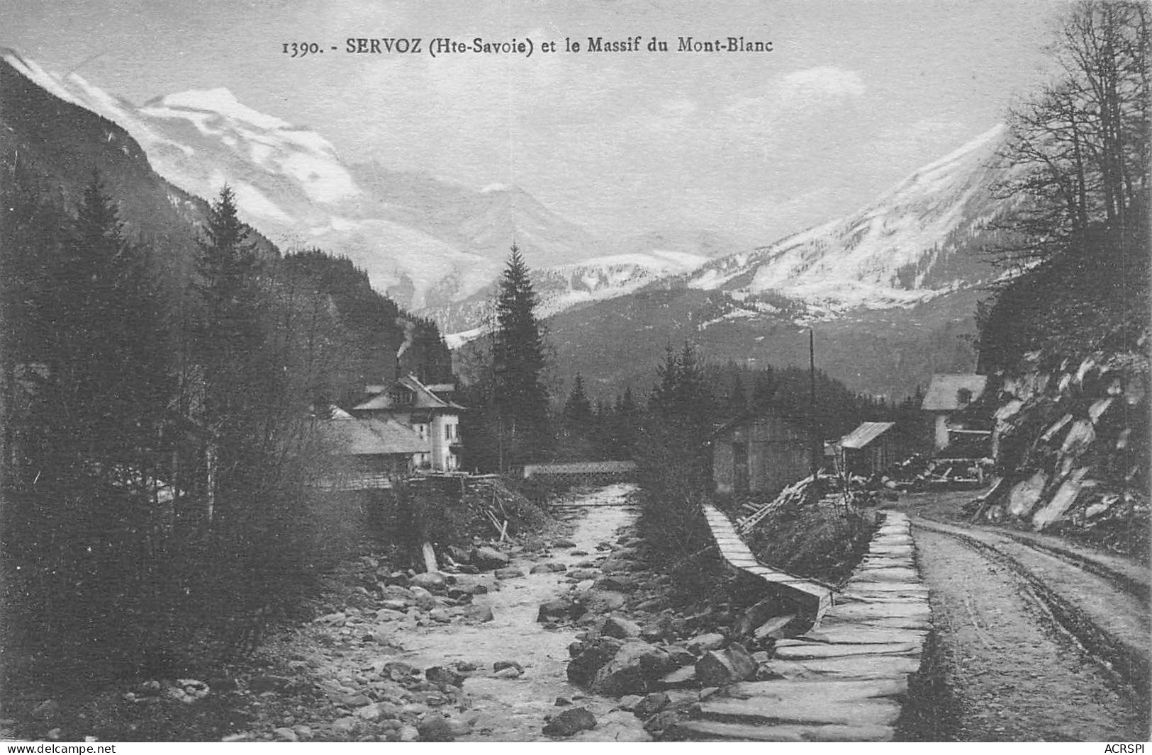 74 SERVOZ Entrée Du Village  Carte Vierge Non Circulé édition FAURAX à Annemasse (Scan R/V) N° 66 \MR8000 - Les Houches