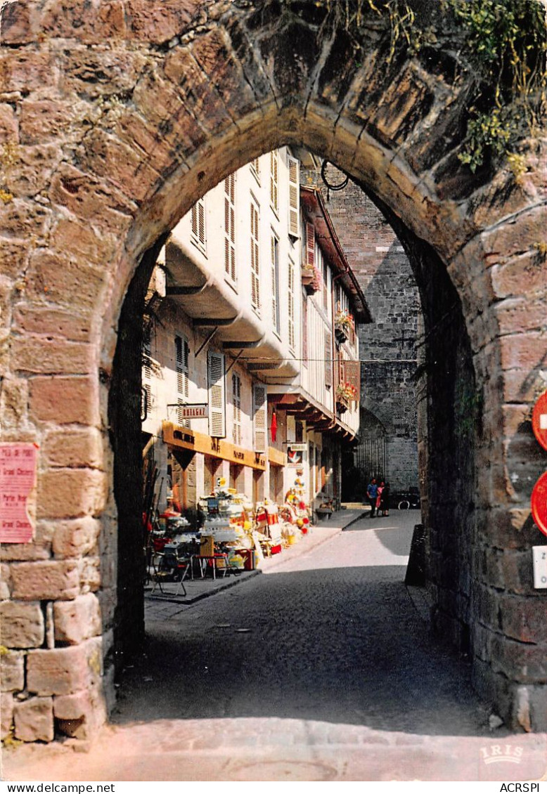 64 SAINT-JEAN-PIED-DE-PORT    La Porte De L'église    (Scan R/V) N°  53  \MR8012 - Anglet