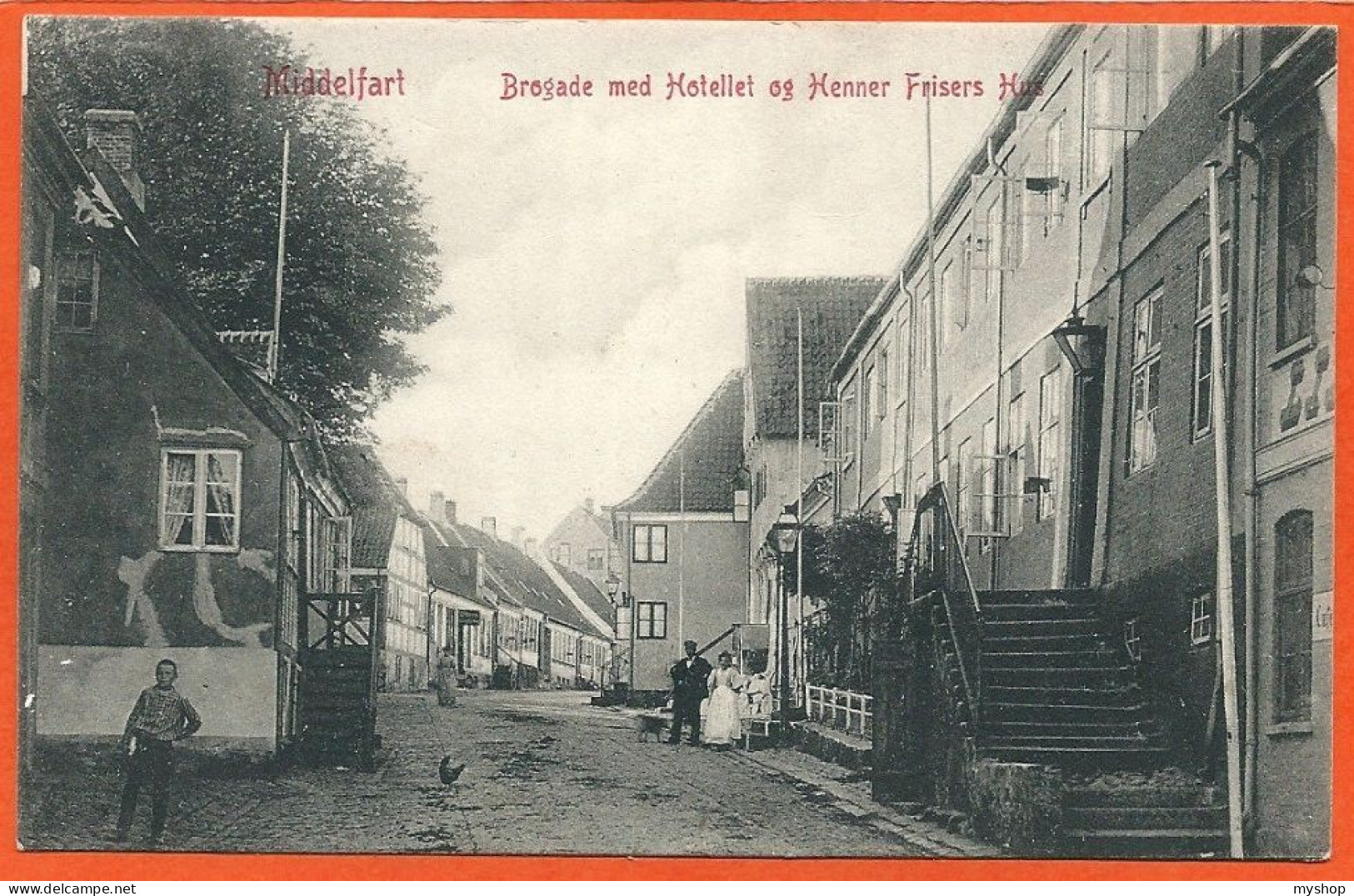 DK138_*   MIDDELFART * HOTELLET Med HENNER FRISERS HUS * WITH STREET LIF * SENT To STENSTRUP - Denmark