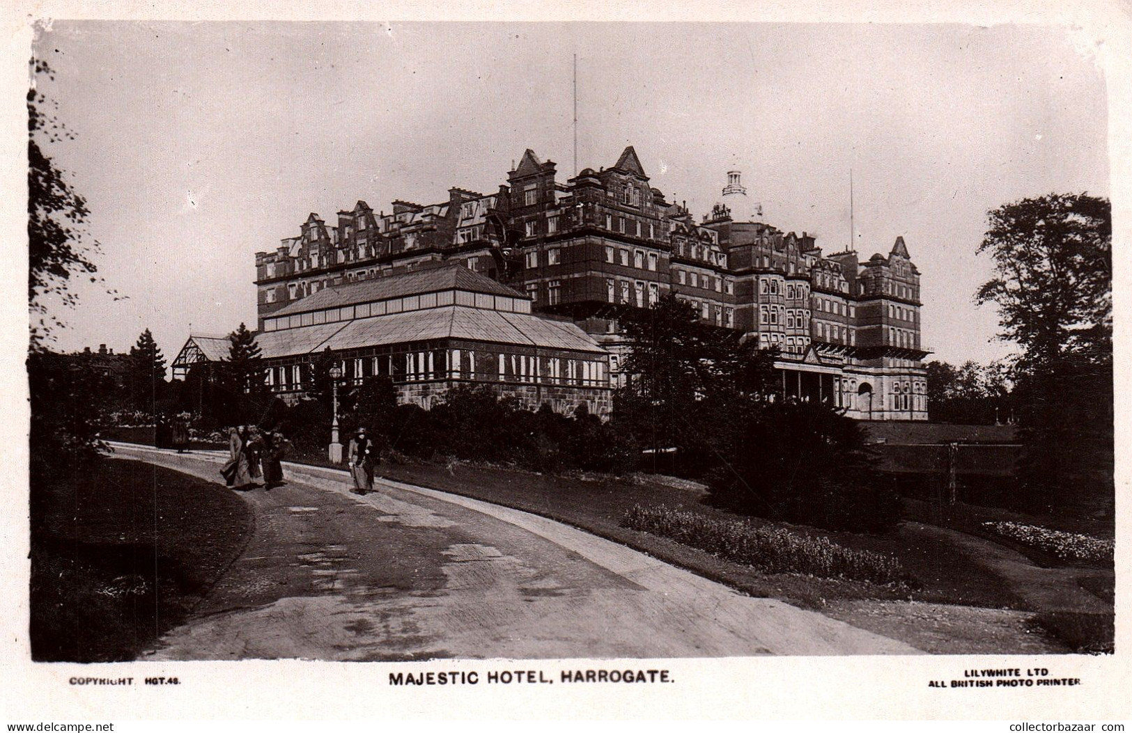 Majestic Hotel Harrogate RP Postcard - Hotels & Restaurants