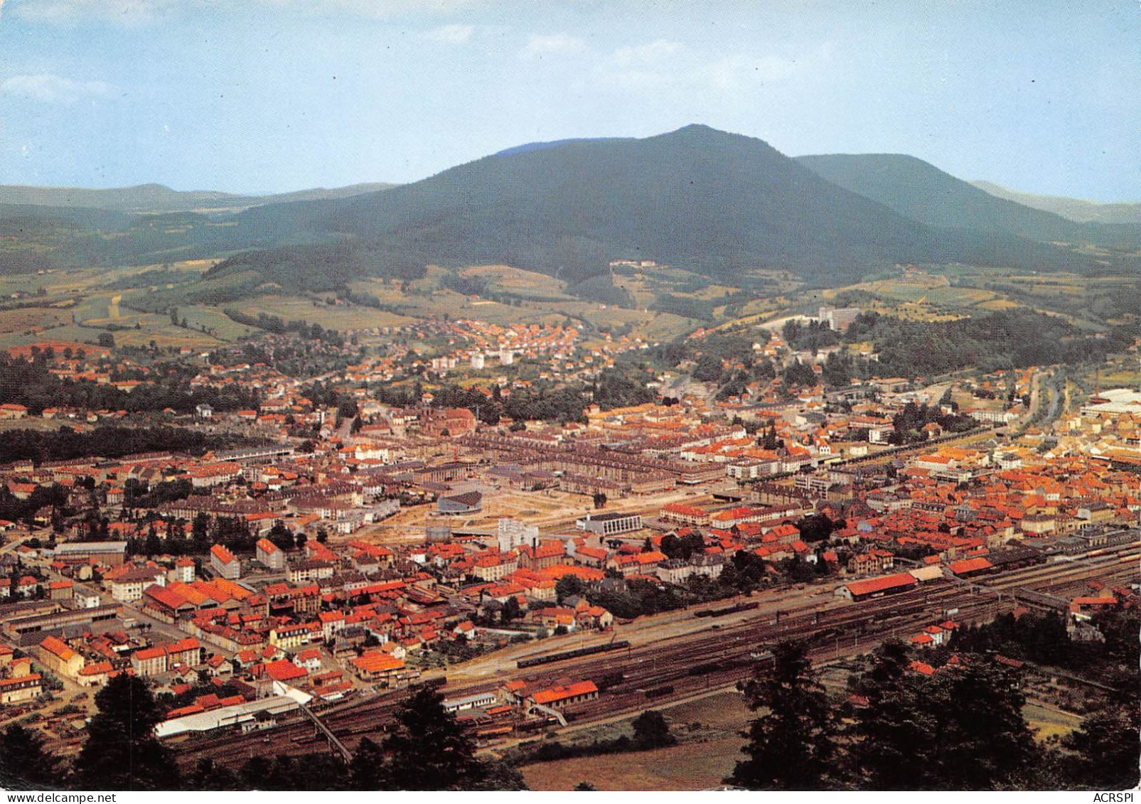 88 Saint-Dié-des-Vosges  Vue Aérienne Panoramique         (Scan R/V) N°    5     \MR8033 - Saint Die