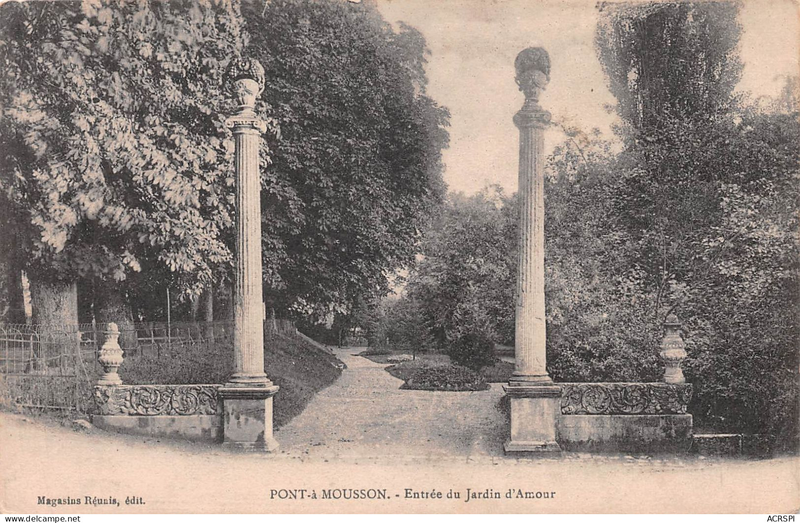 54  Pont-à-Mousson   Entrée Du Jardin D'amour     (Scan R/V) N°   4    \MR8032 - Pont A Mousson