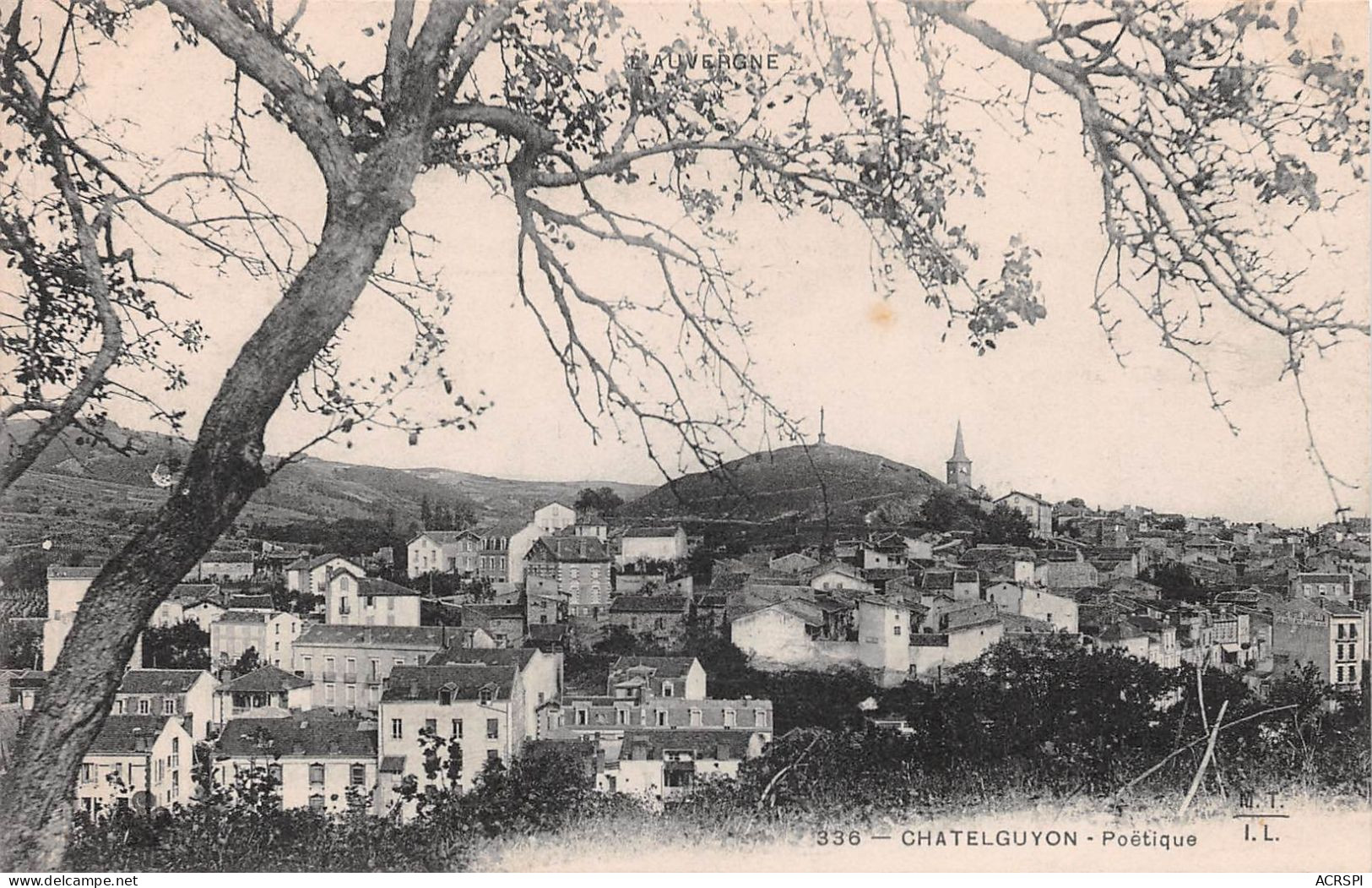 63   Châtel-Guyon  Vue D'ensemble     (Scan R/V) N°   42    \MR8030 - Châtel-Guyon