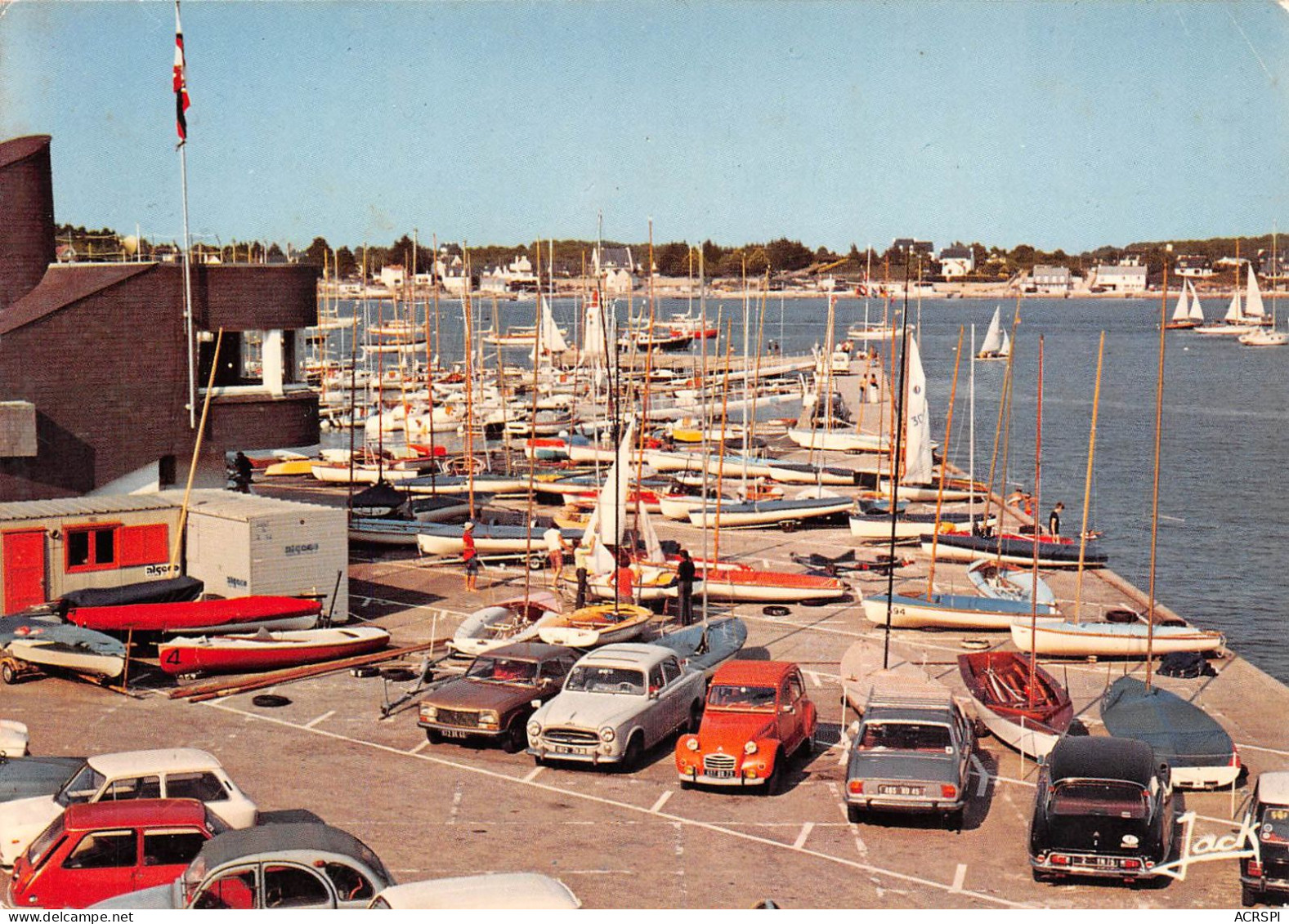 56    LA TRINITE SUR MER  Le Club Nautique   (Scan R/V) N°  44   \MR8027 - La Trinite Sur Mer