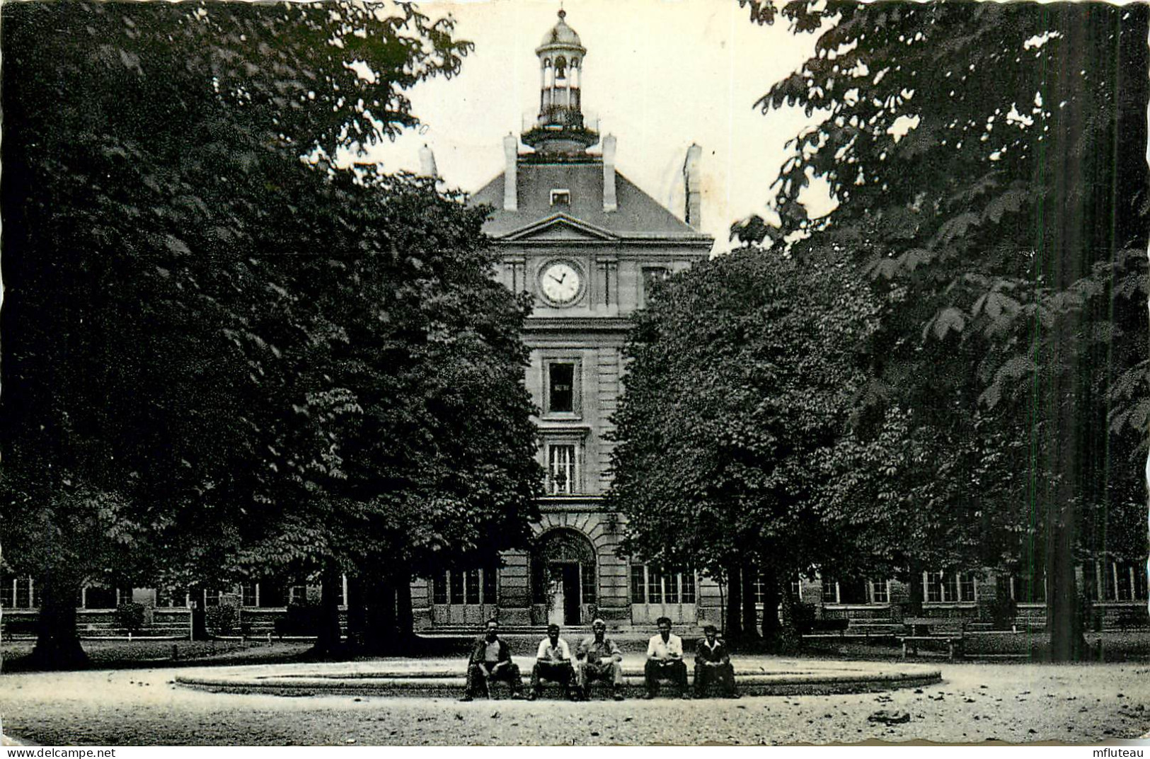 94* ST MANDE  Hopital Militaire Begin – Le Bassin (CPSM Format 9x14cm)      RL29,0599 - Saint Mande