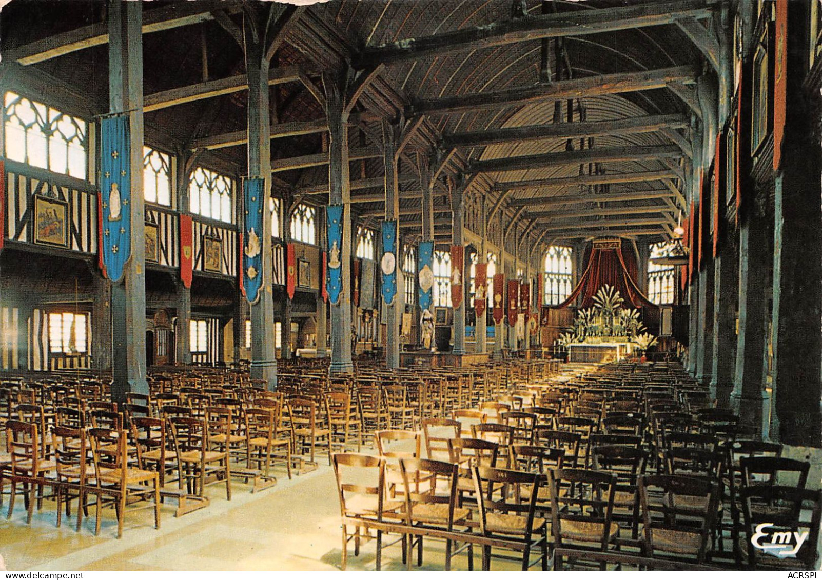 14 HONFLEUR   Intérieur De  L'église éd EMY Legoubey    (Scan R/V) N°   17   \MR8043 - Honfleur