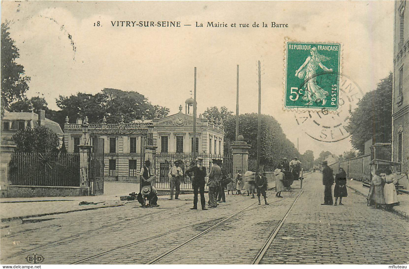 94* VITRY S/SEINE Mairie Et Rue De La Barre    RL29,1335 - Vitry Sur Seine