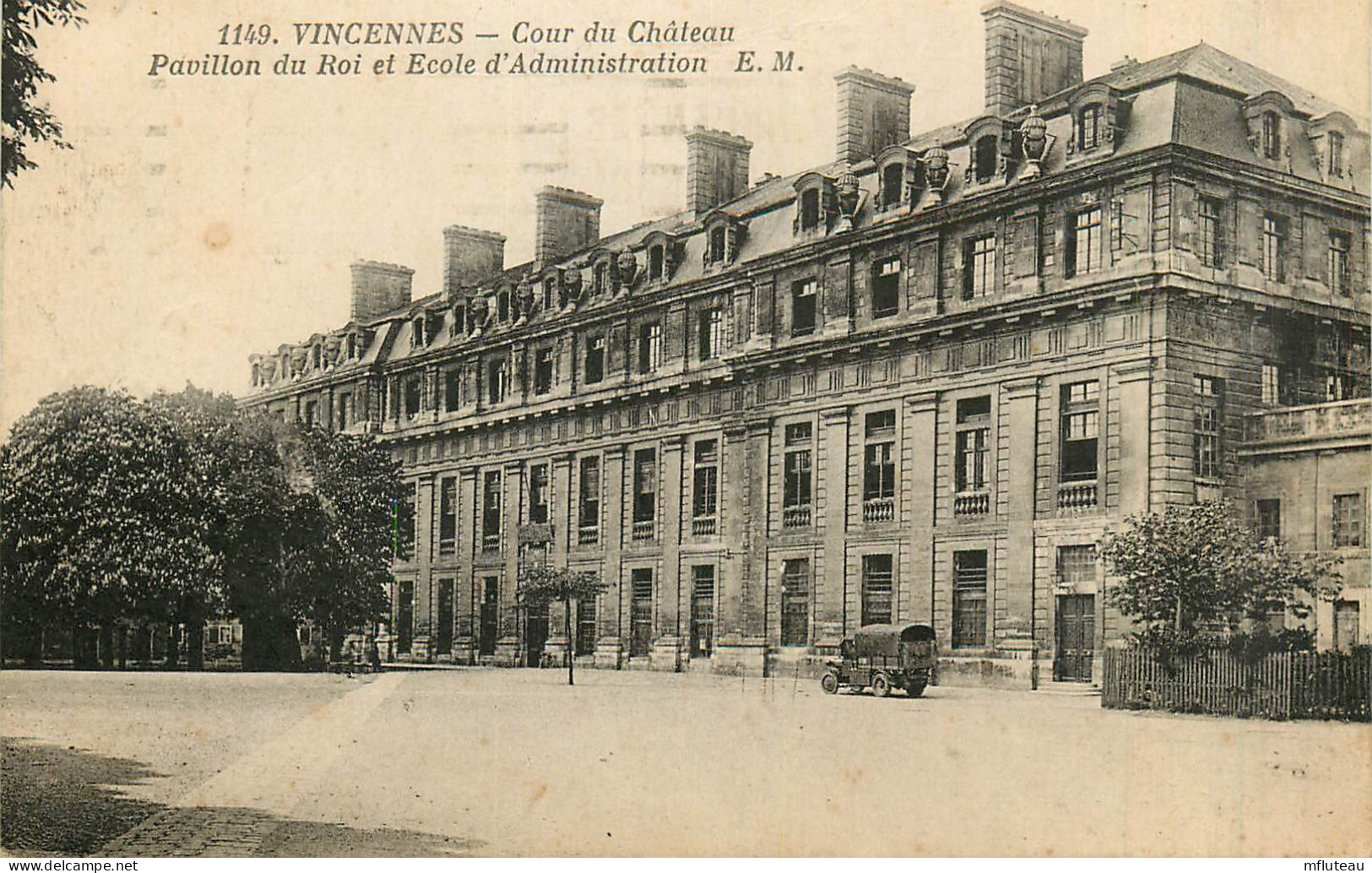 94* VINCENNES –   Cour Du Chateau   RL29,1225 - Vincennes