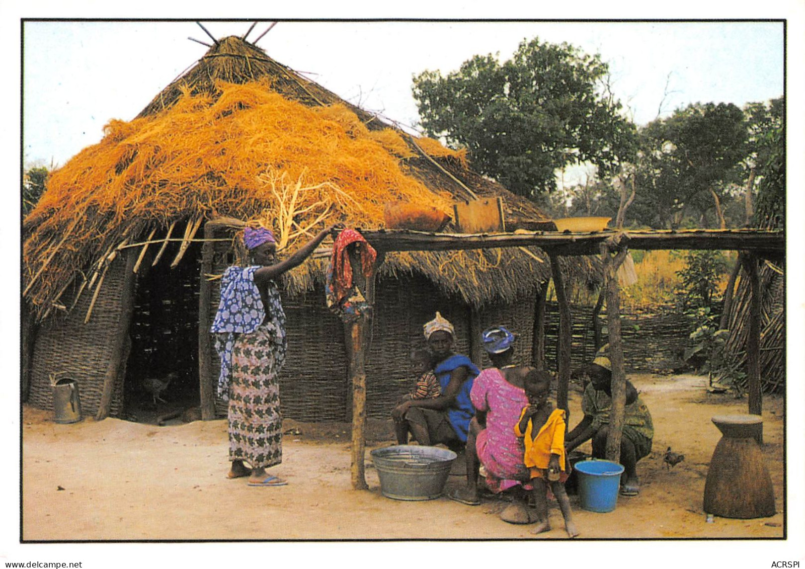 Scene Africaine WAKHATILENE      (Scan R/V) N°    44   \MR8053 - Gambia