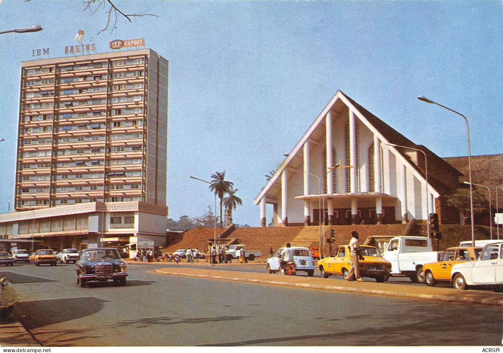 CAMEROUN  Yaoundé Immeuble Concorde  IBM Bastos 33Export      (Scan R/V) N°    47   \MR8053 - Cameroon