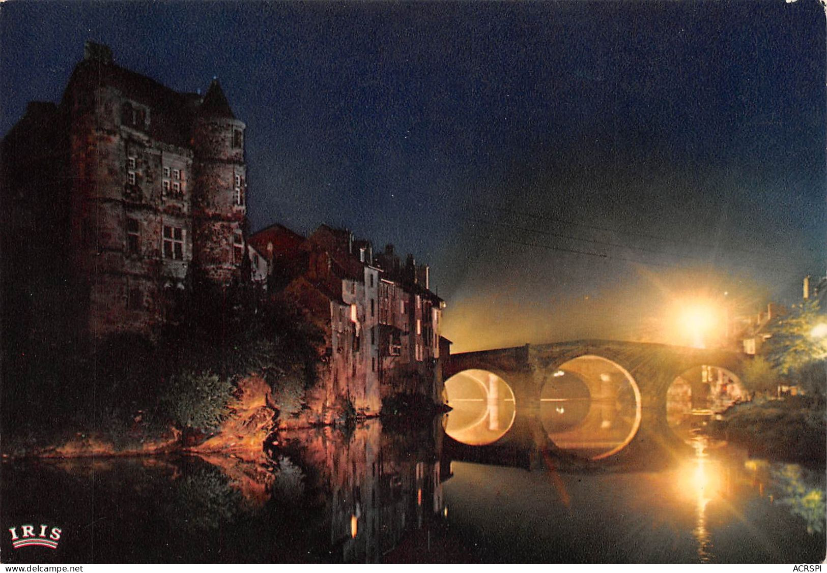 12  ESPALION   Ponts Et Vieux Palais  Vus De Nuit By Night  (Scan R/V) N°     70    \MR8052 - Espalion