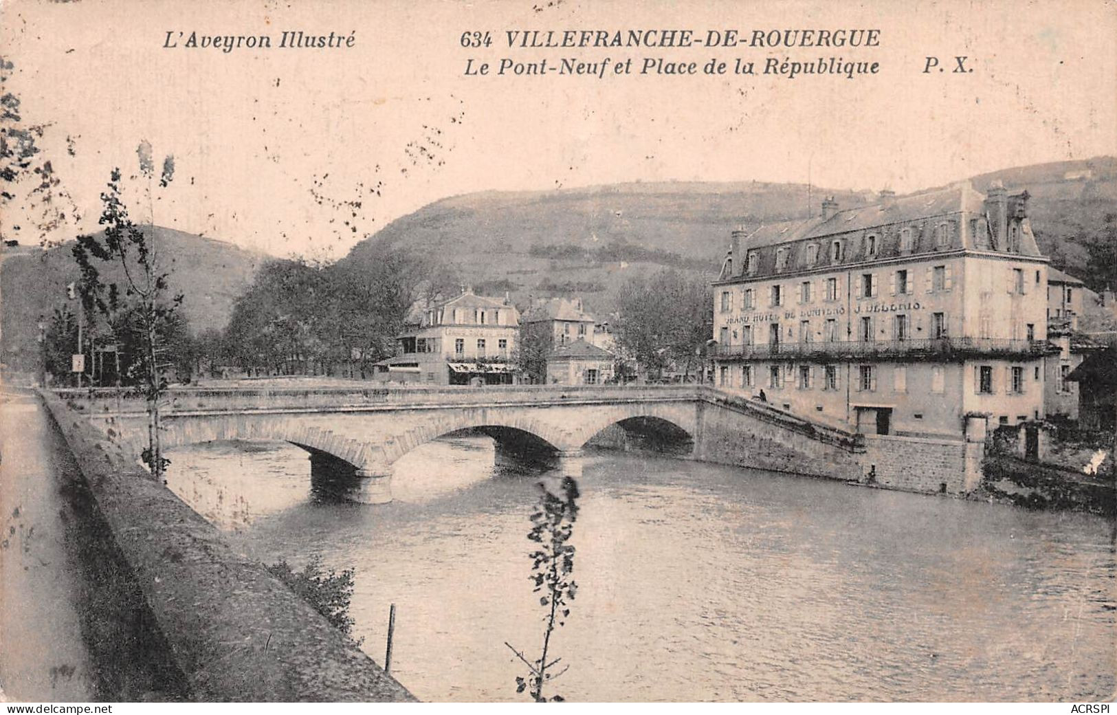 12    Villefranche-de-Rouergue   Le Pont Neuf   (Scan R/V) N°    36   \MR8051 - Villefranche De Rouergue