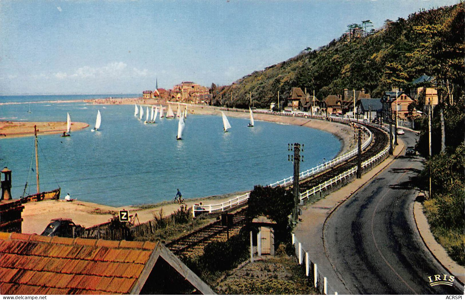 14    CABOURG Voiliers Rentrant Au Port                 (Scan R/V) N°   2   \MR8050 - Cabourg