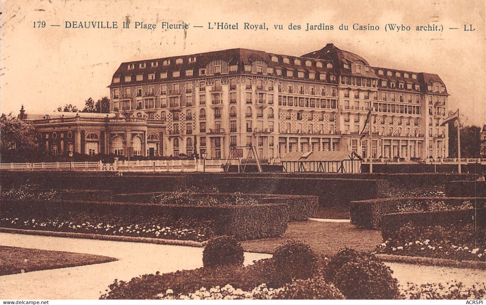 14 DEAUVILLE  Hotel Royal              (Scan R/V) N°   6   \MR8049 - Deauville