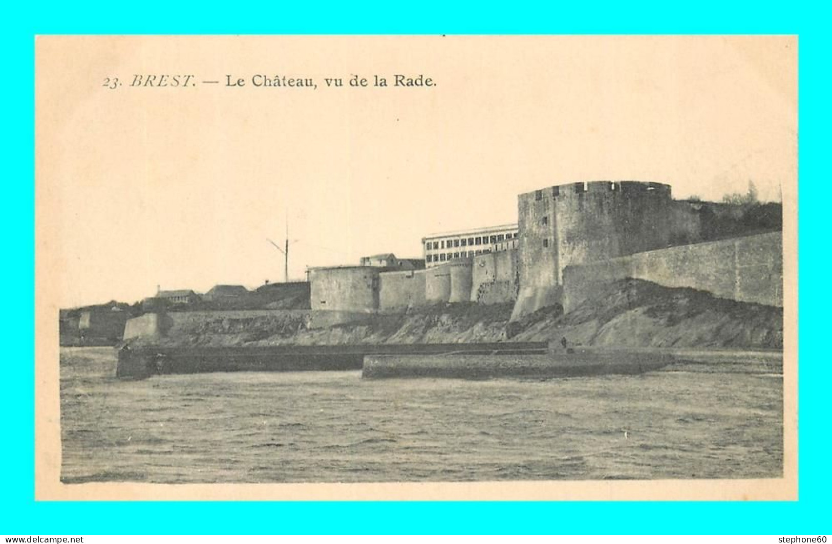 A893 / 213 29 - BREST Chateau Vu De La Rade - Brest