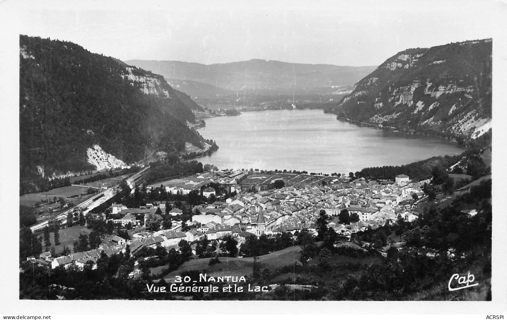 01  NANTUA  Vue  Générale Et La Lac   (Scan R/V) N°   72   \MR8059 - Nantua