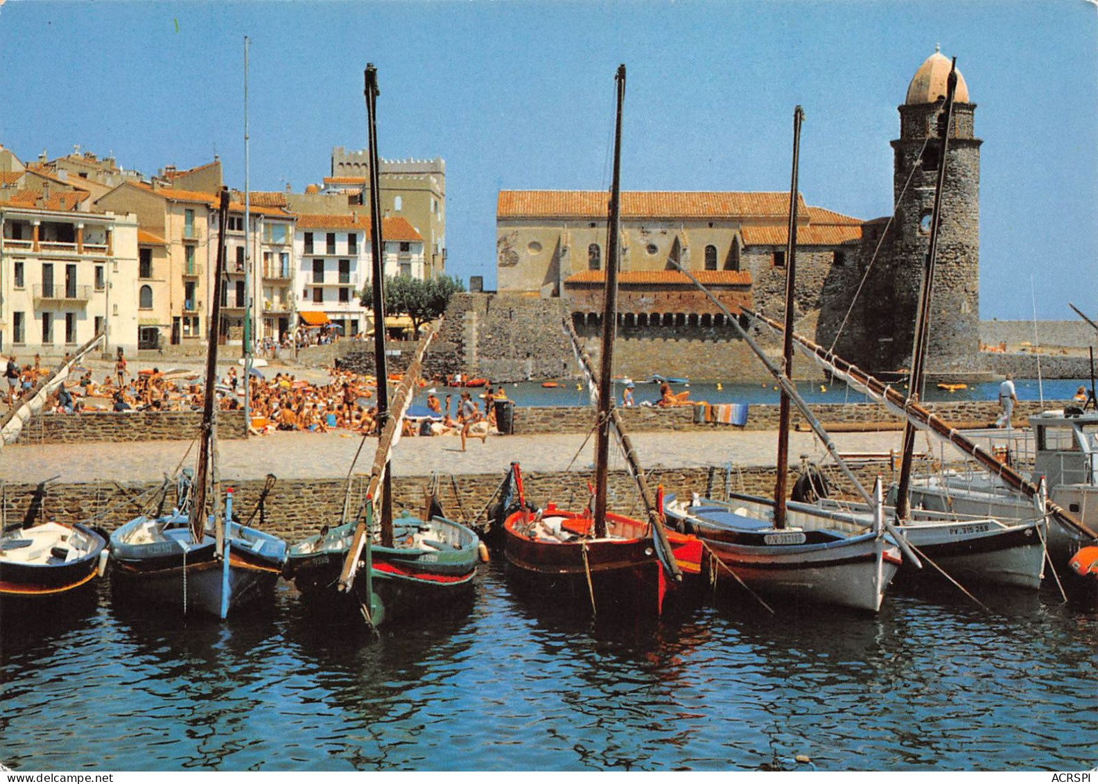 66 COLLIOURE    La Baie Et L'église  ND Des Anges Barques Au Port              (Scan R/V) N°   15   \MR8076 - Collioure