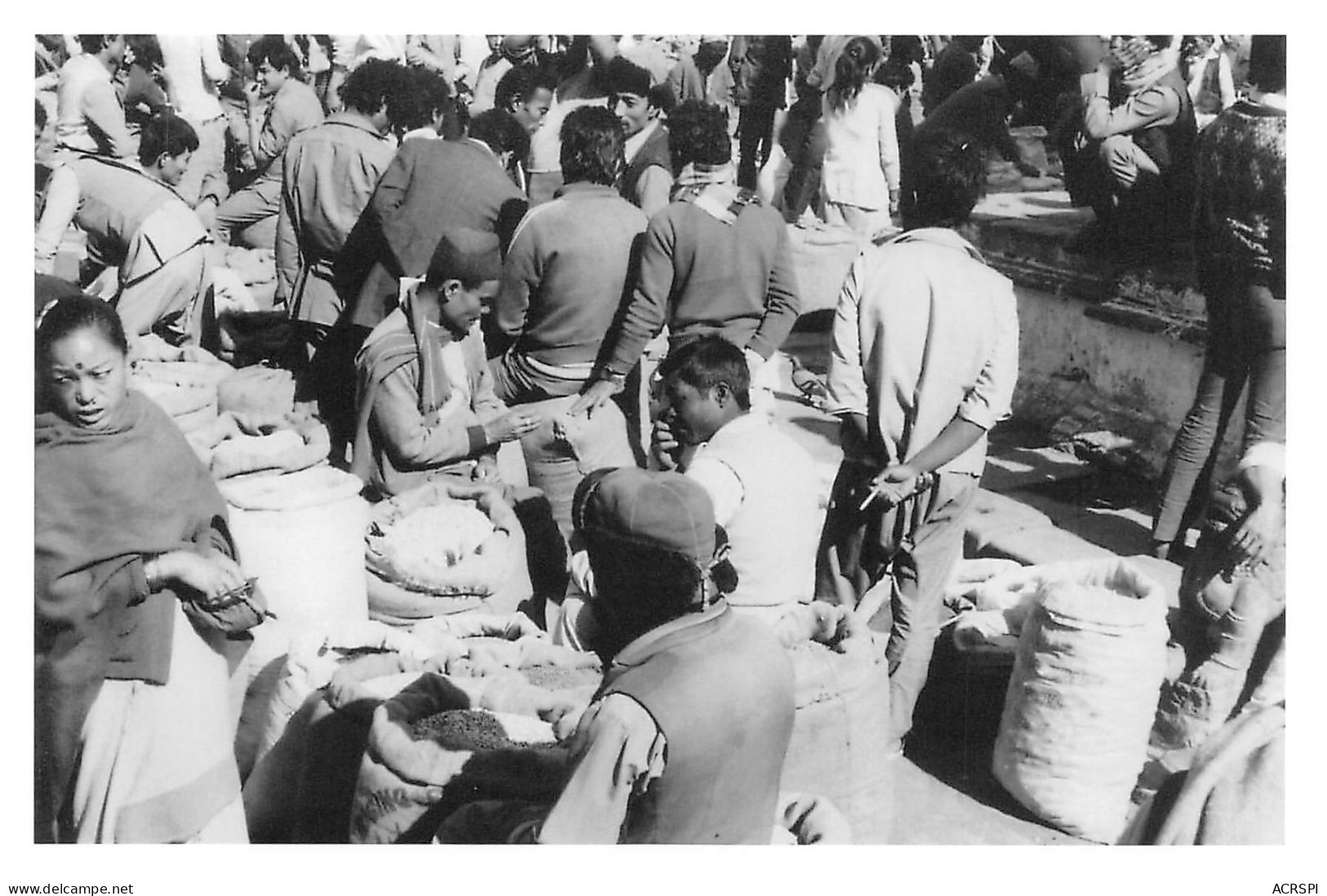 NEPAL KATMANDOU Le Marché D'Ason Tole En 1984  Katmandhu Katmandu KATHMANDU N°  83 \MR8073 - Népal