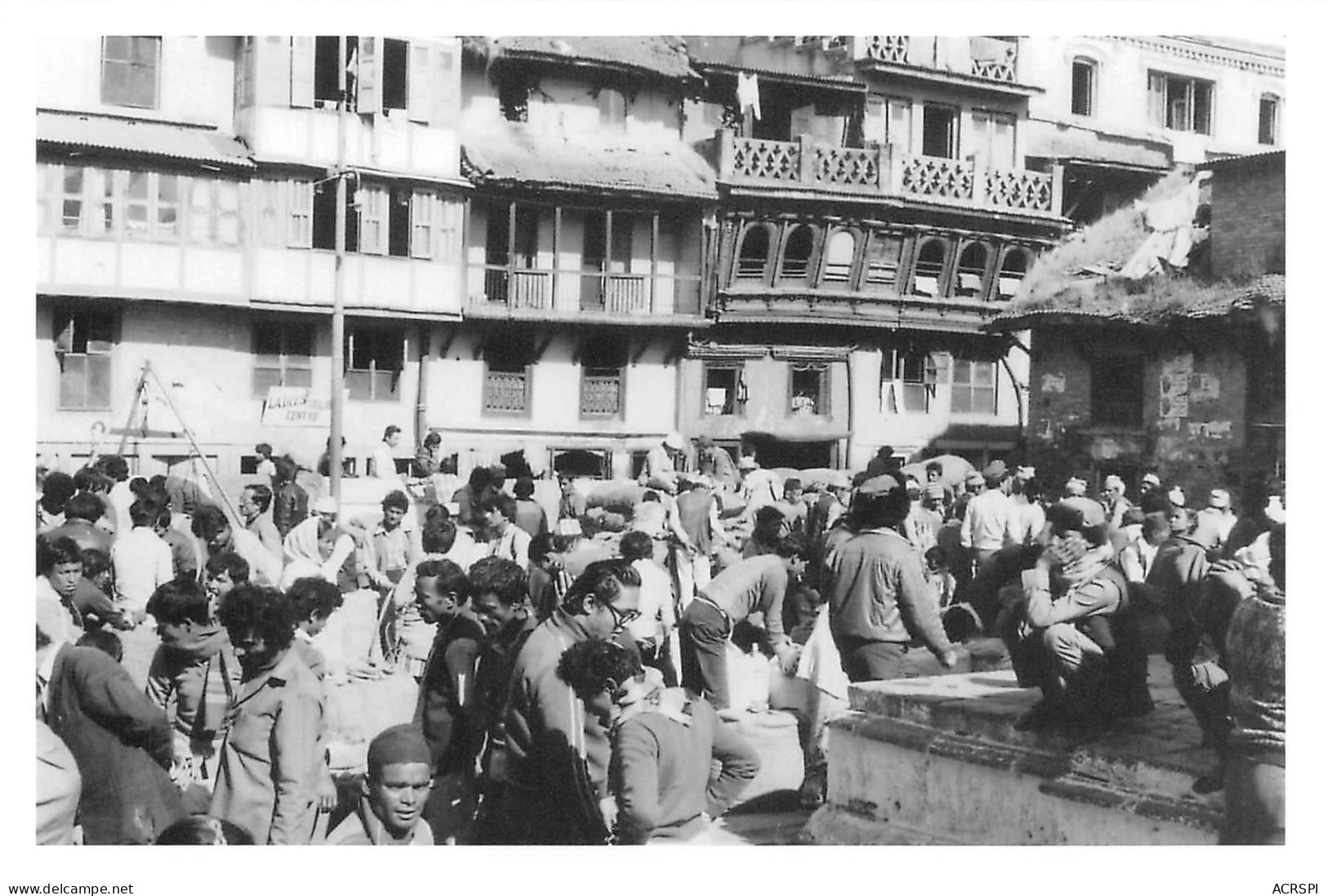 NEPAL KATMANDOU Le Marché D'Ason Tole En 1984  Katmandhu Katmandu KATHMANDU N°  81 \MR8073 - Népal