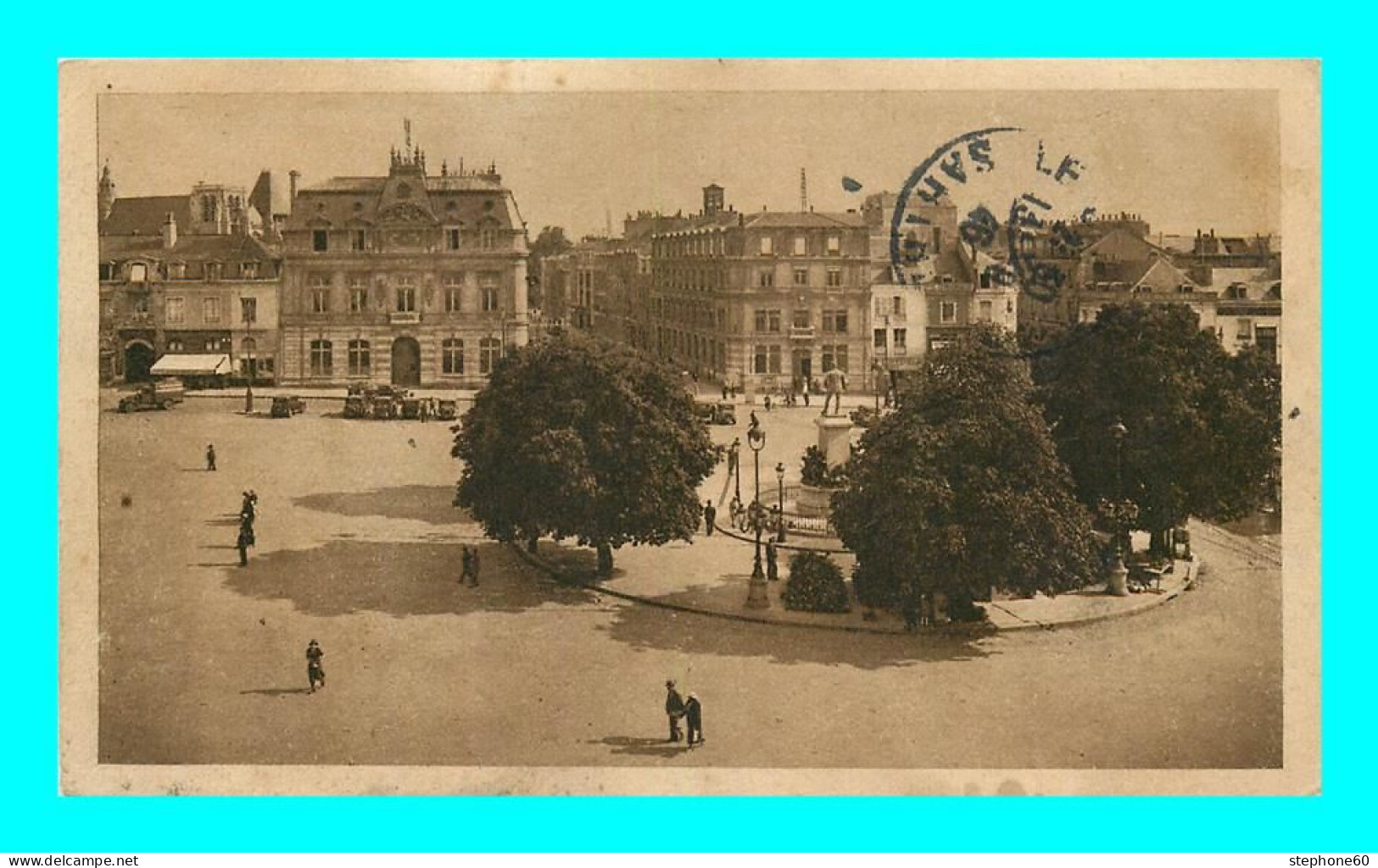 A888 / 279 72 - LE MANS Place De La Republique - Le Mans