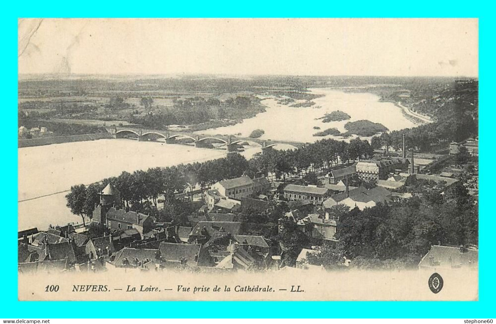 A882 / 063 58 - NEVERS La Loire Vue Prise De La Cathédrale - Nevers