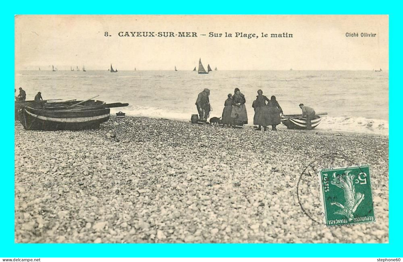 A879 / 177 80 - CAYEUX SUR MER Sur La Plage Le Matin - Cayeux Sur Mer