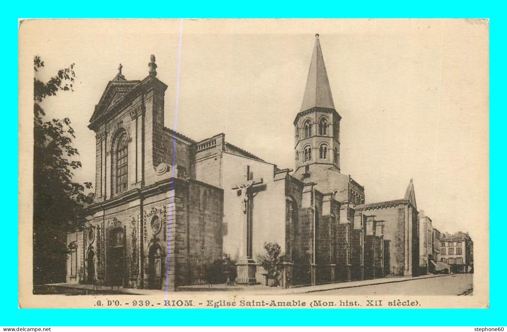 A877 / 033 63 - RIOM Eglise Saint Amable - Riom