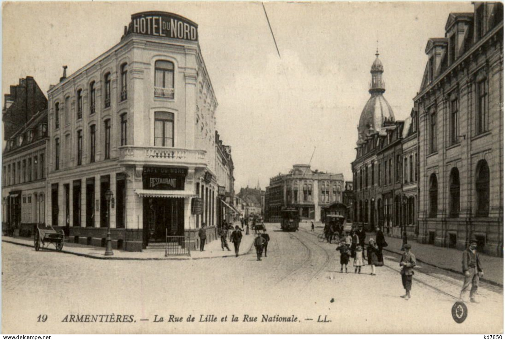 Armentieres - La Rue De Lille - Autres & Non Classés