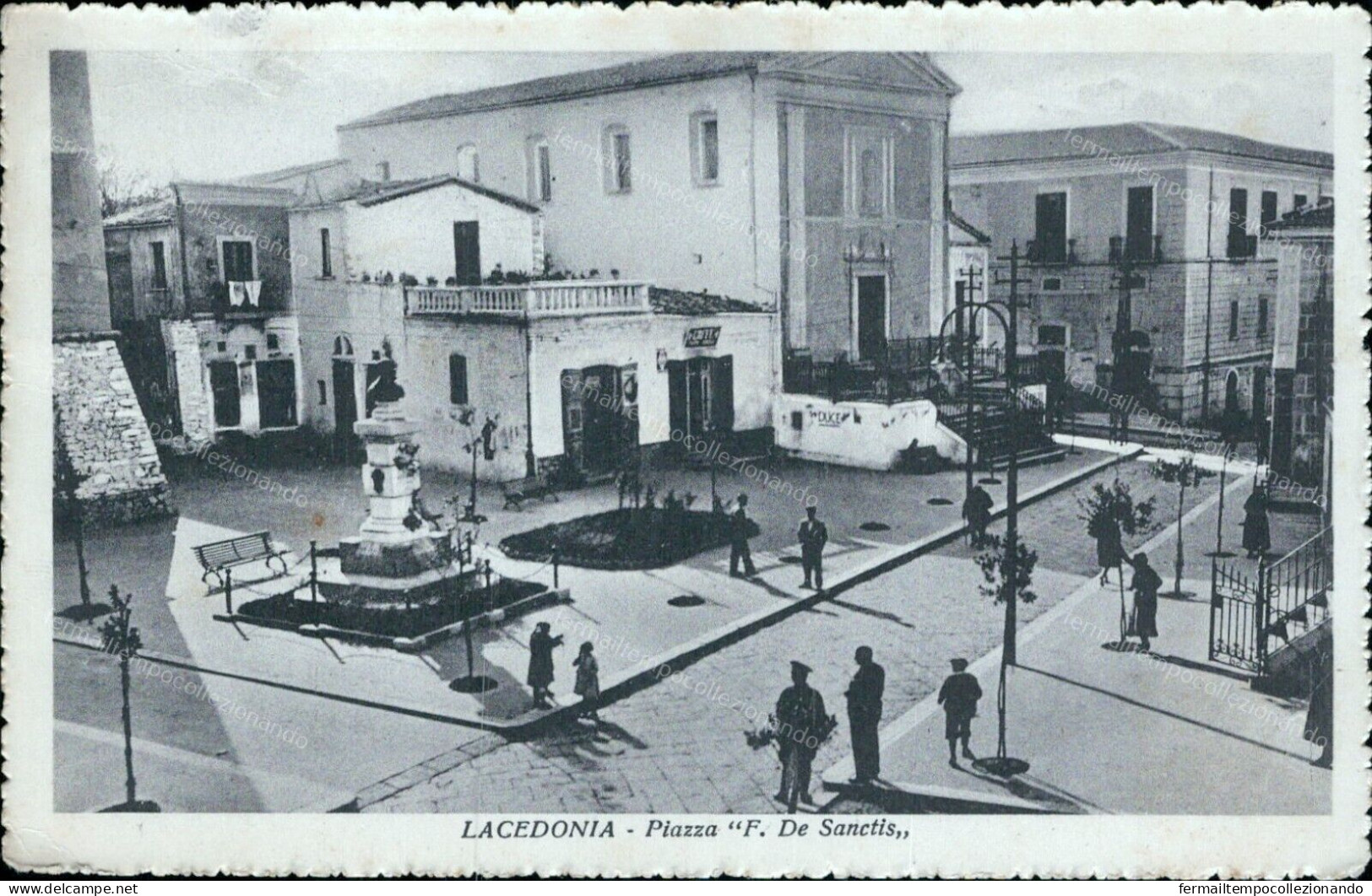 Cs132 Cartolina Lacedonia Piazza F.de Sanctis Provincia Di Avellino Campania - Avellino