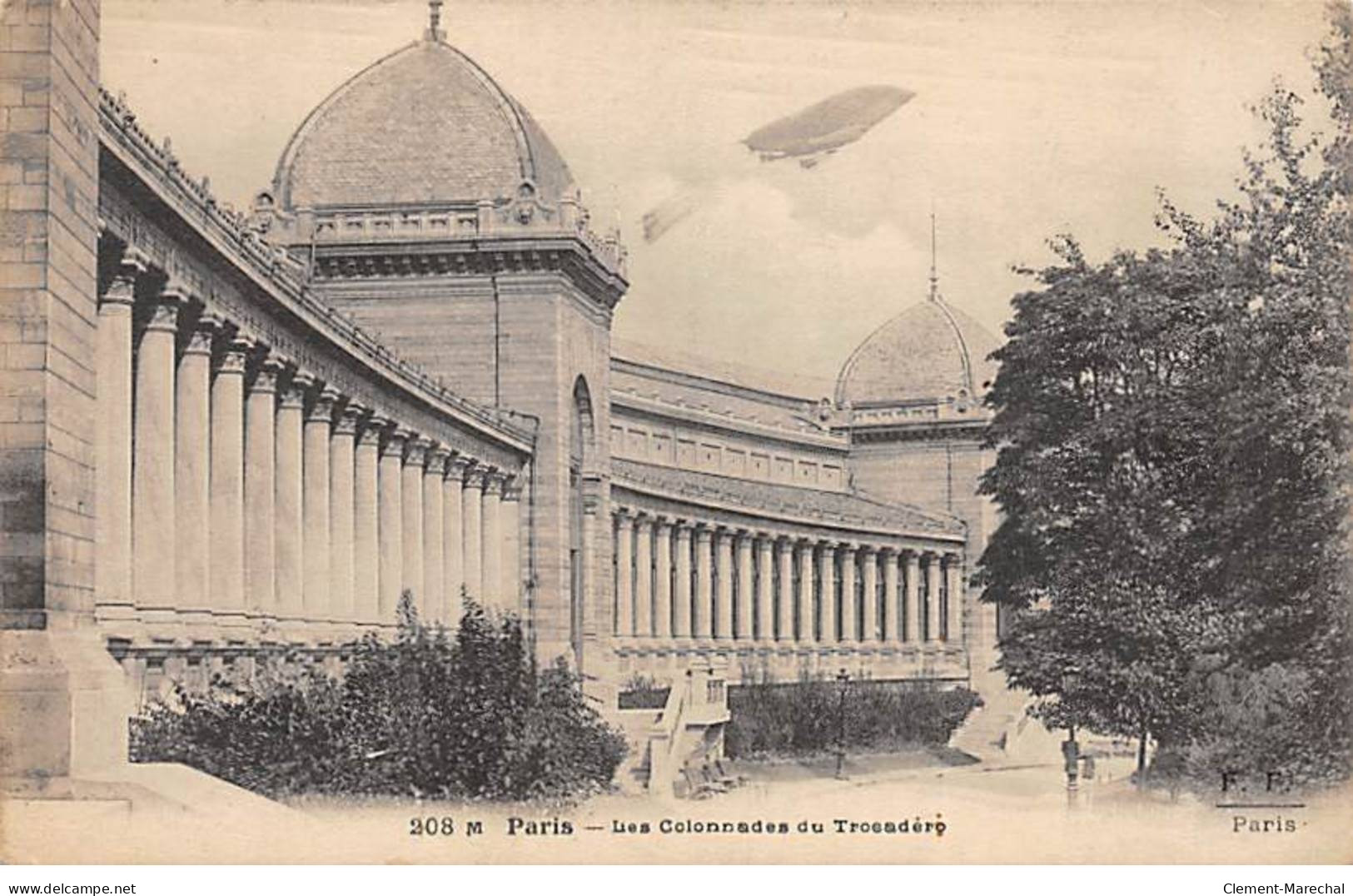 PARIS - Les Colonnades Du Trocadéro - Très Bon état - Distretto: 16
