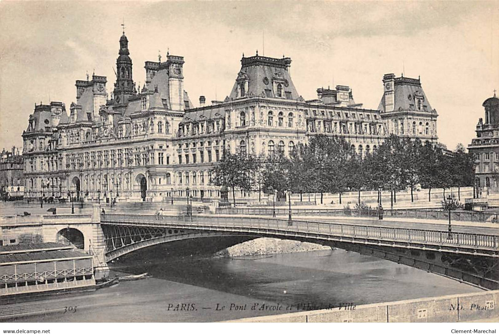 PARIS - Le Pont D'Arcole Et L'Hôtel De Ville - Très Bon état - Distrito: 04