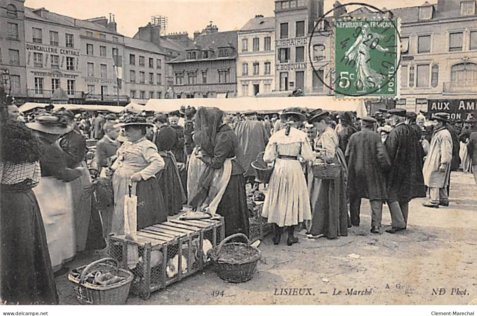 LISIEUX - Le Marché - Très Bon état - Lisieux