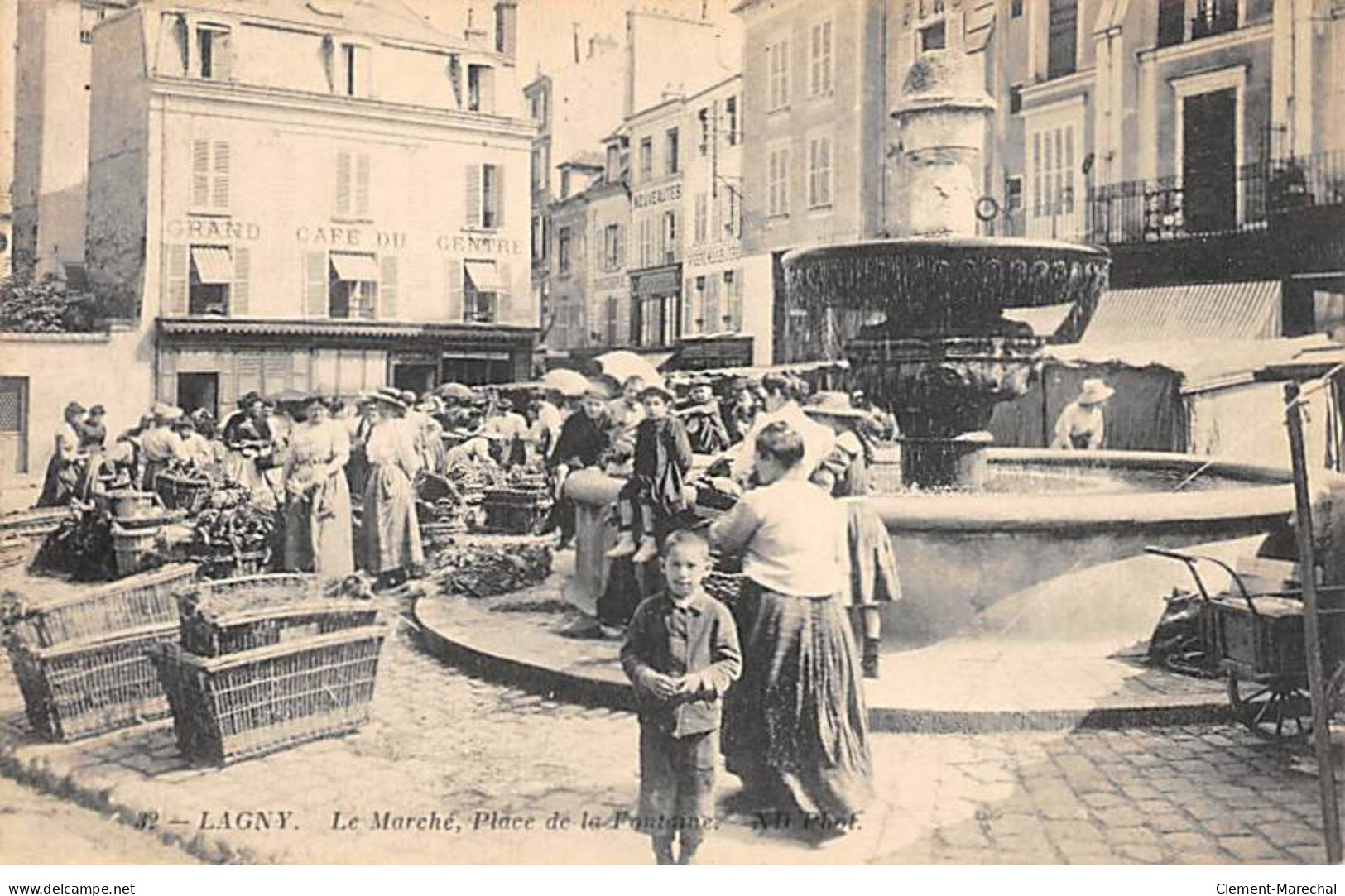 LAGNY - Le Marché - Place De La Fontaine - Très Bon état - Lagny Sur Marne
