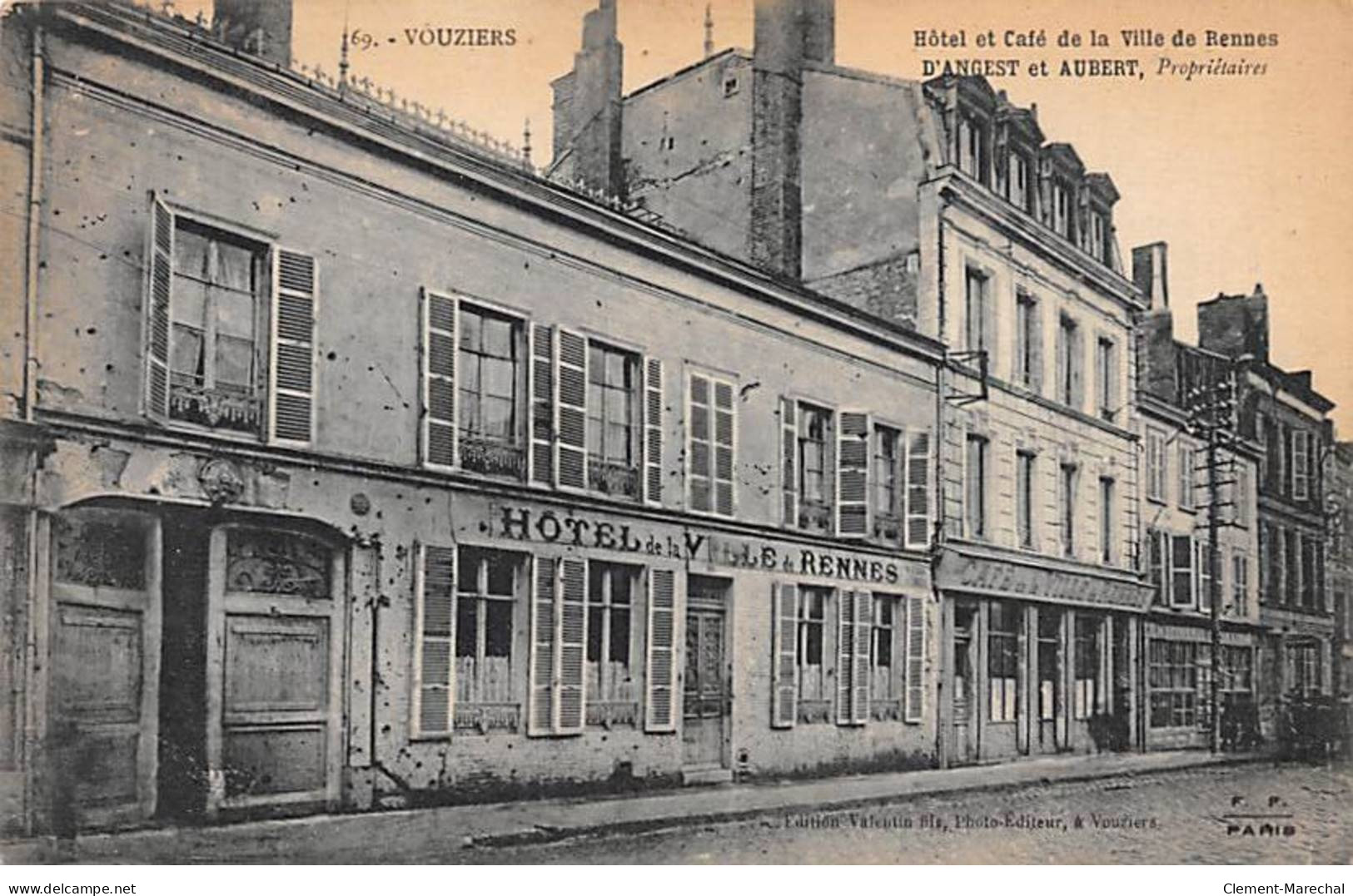 VOUZIERS - Hôtel Et Café De La Ville De Rennes - Très Bon état - Vouziers