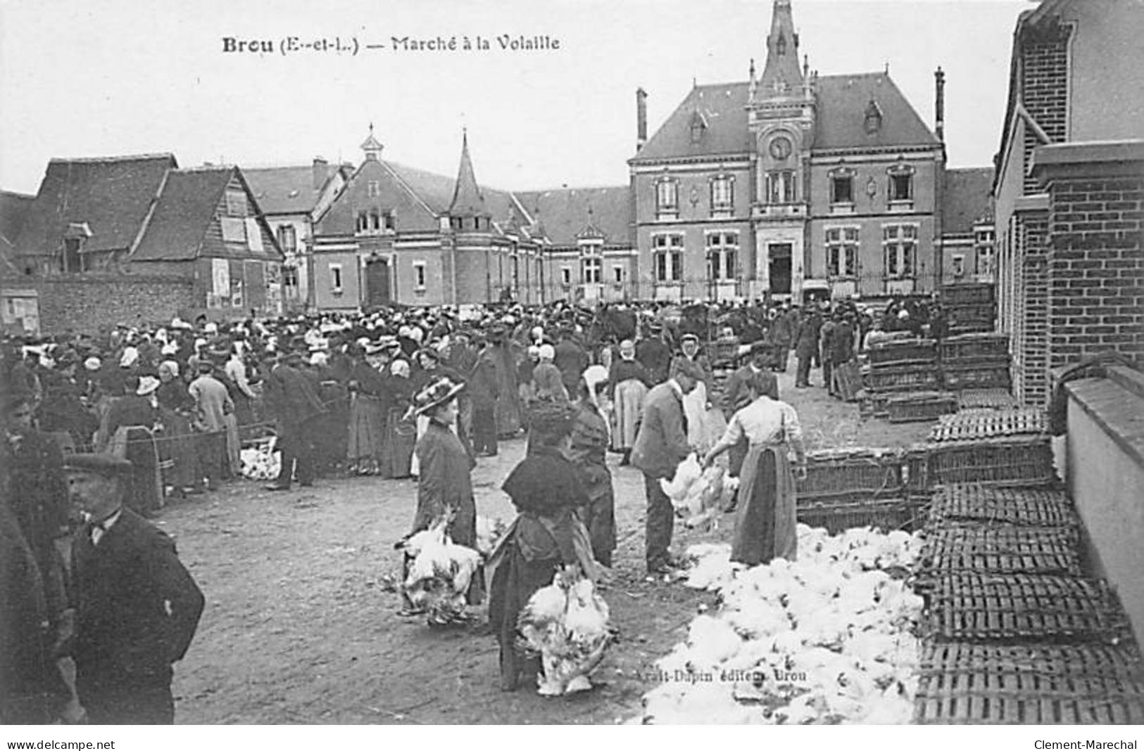 BROU - Marché à La Volaille - Très Bon état - Autres & Non Classés