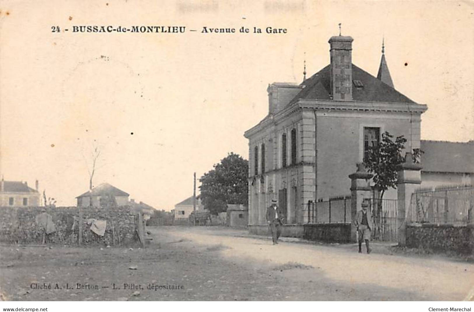 BUSSAC DE MONTLIEU - Avenue De La Gare - Très Bon état - Autres & Non Classés