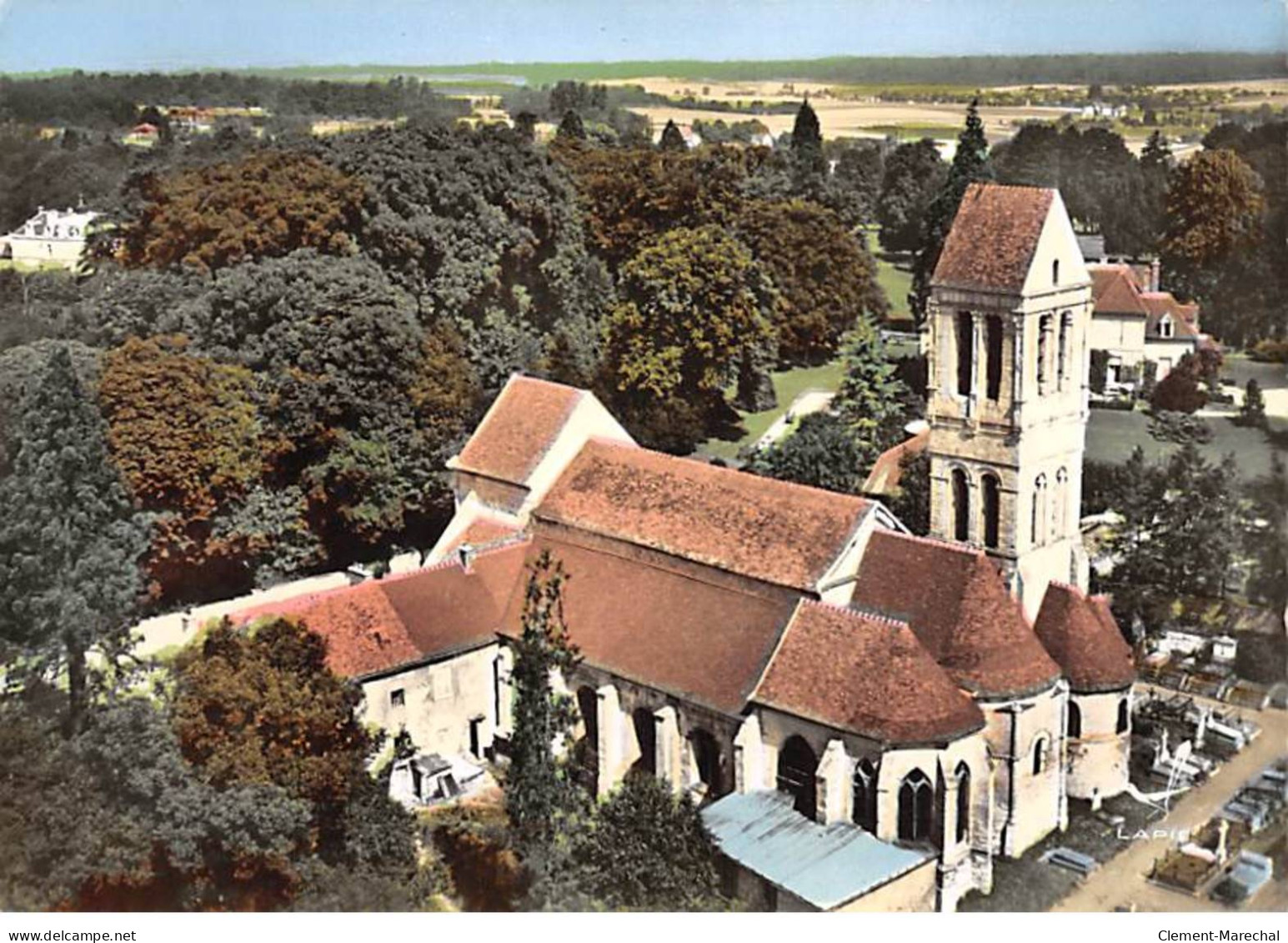 LUZARCHES - L'Eglise - Très Bon état - Luzarches