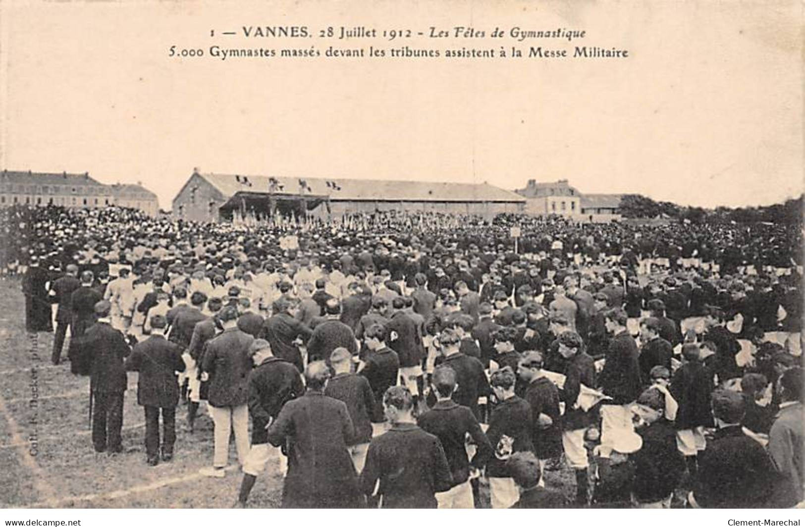 VANNES - 28 Juillet 1912 - Les Fêtes De Gymnastique - Gymnastes Assistent à La Messe Militaire - Très Bon état - Vannes