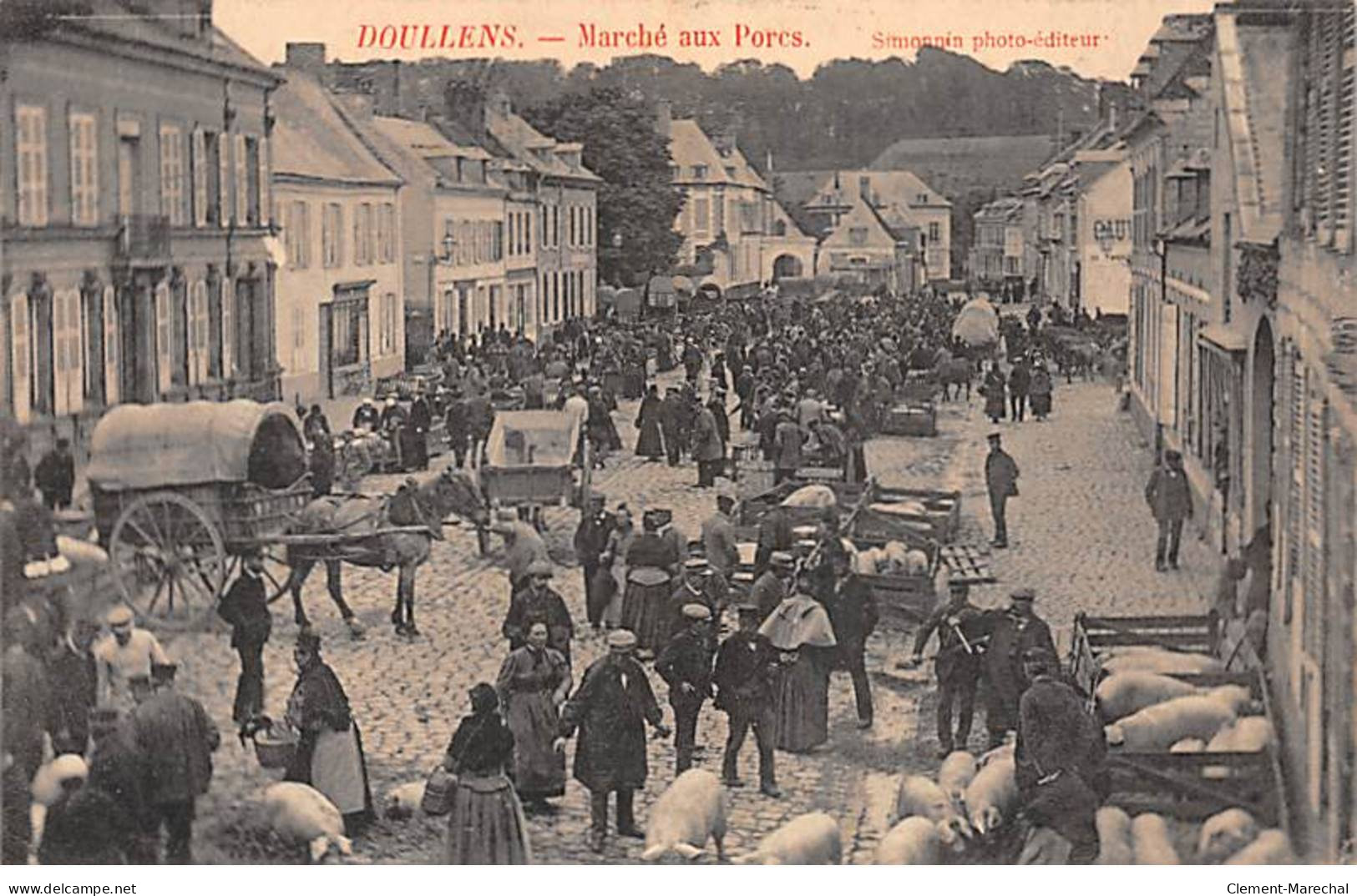 DOULLENS - Marché Aux Porcs - Très Bon état - Doullens