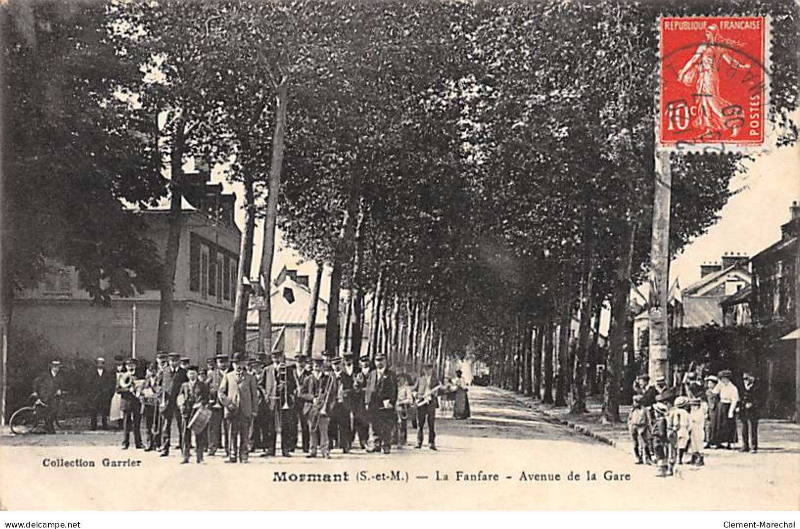 MORMANT - La Fanfare - Avenue De La Gare - Très Bon état - Mormant